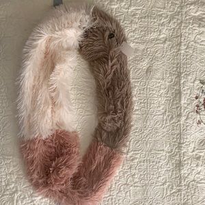 Infinity scarf NWT